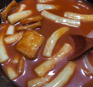 추억의 국민학교 떡볶이 국떡 뉴트로 5종 — 5점을 준 리뷰어가 2021년 11월 올린 사용 사진
