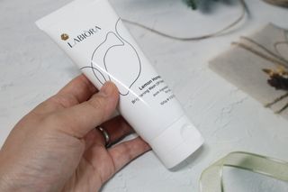 라비오라 레몬 허니 브라이트닝 워시오프 팩 100g — 5점을 준 리뷰어가 2022년 7월 올린 사용 사진