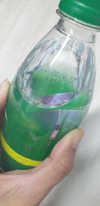 몽베스트 Montbest with Sparkling water Lemon OR Lime 20병(랜덤) — 5점을 준 리뷰어가 2021년 10월 올린 사용 사진