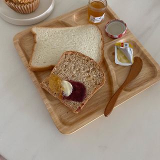롯데제과 Vbread 포카치아식빵1개 + 미니식빵 1개 + 머핀 2개 세트 — 4점을 준 리뷰어가 2021년 9월 올린 사용 사진