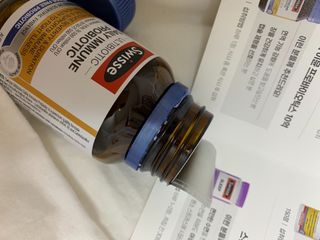 Swisse 스위스 데일리 이뮨 프로바이오틱스 10억, 30정 — 5점을 준 리뷰어가 2021년 3월 올린 사용 사진