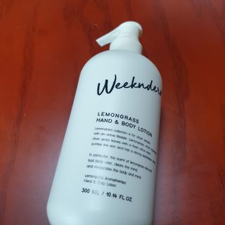 [위켄더스] 끈적임 없이 수분감을 채워주는 핸드& 바디로션 1종 랜덤발송 — 5점을 준 리뷰어가 2022년 4월 올린 사용 사진