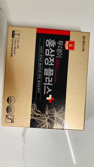 서울약사신협_투데이홍삼정플러스스틱_10g x 30포 — 5점을 준 리뷰어가 2021년 2월 올린 사용 사진