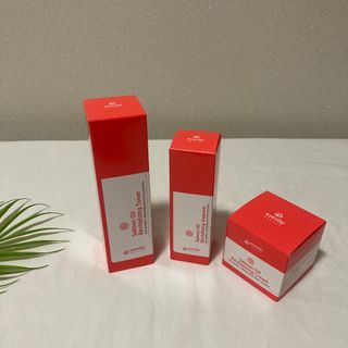 아이앤립 / EYENLIP 아이앤립 연어오일 리바이탈라이징 토너+앰플+크림 3종 세트 — 4점을 준 리뷰어가 2021년 6월 올린 사용 사진