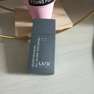 UVX 퀀텀 마스 올인원 선세럼 — 5점을 준 리뷰어가 2024년 2월 올린 사용 사진
