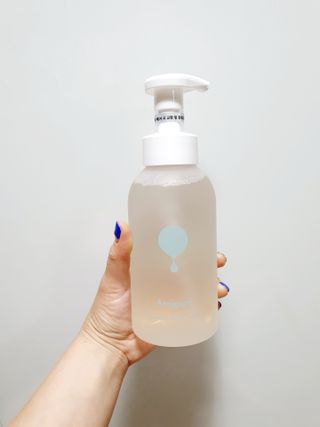 아미퓨어 [라이브] 피부장벽 강화를 위한 머랭 버블 클렌저 천연계면활성제로 온가족 사용가능 — 5점을 준 리뷰어가 2021년 7월 올린 사용 사진
