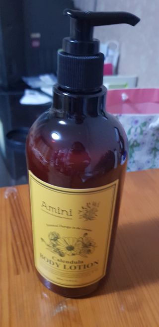 아미니 플라워테라피 바디로션  500ml 시리즈 — 5점을 준 리뷰어가 2021년 4월 올린 사용 사진