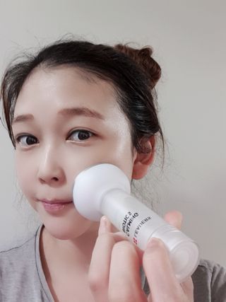 리더스코스메틱 리더스 카밍 페이스 쿨러 + 카밍 바이오틱스 앰플 — 5점을 준 리뷰어가 2021년 8월 올린 사용 사진