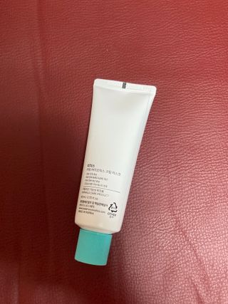 리더스코스메틱 리더스 카밍 바이오틱스 에센스 워터 — 5점을 준 리뷰어가 2021년 3월 올린 사용 사진