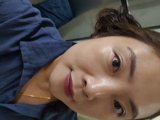 [크리스앤릴리] 내츄럴 글로우 97쿠션 — 5점을 준 리뷰어가 2022년 9월 올린 사용 사진