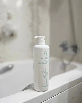 [닥터문] 센텔라 시카케어 화이트머스크 바디워시 1000ml — 5점을 준 리뷰어가 2023년 5월 올린 사용 사진