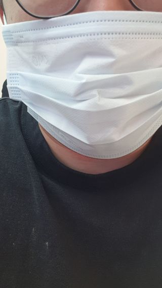 건강누리인터내셔날 (마스크 특집) 7DAYS 컬러마스크 (컬러7매)+ KMC 프리미엄 덴탈마스크(50매) — 4.5점을 준 리뷰어가 2022년 7월 올린 사용 사진