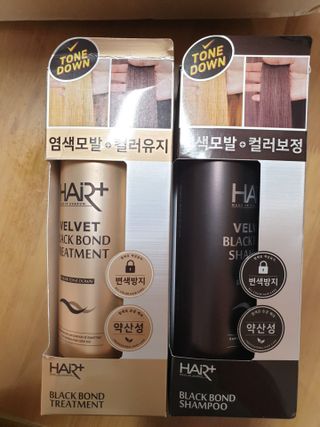 헤어플러스 블랙 컬러본드 샴푸 트리트먼트 300ml — 3점을 준 리뷰어가 2021년 5월 올린 사용 사진