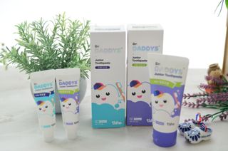 닥터데디스 안심불소 튼튼치약(청포도, 민트 중 택 1) 60g + 여행용 미니 치약 15g — 5점을 준 리뷰어가 2022년 8월 올린 사용 사진