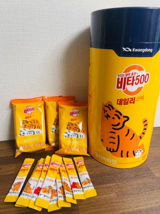 광동생활건강 프리 [광동] VB와 VC를 함유한 멀티 비타민 비타 500 데일리 스틱 180포 — 4.5점을 준 리뷰어가 2022년 6월 올린 사용 사진