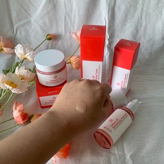 아이앤립 / EYENLIP 아이앤립 연어오일 리바이탈라이징 토너+앰플+크림 3종 세트 — 5점을 준 리뷰어가 2021년 6월 올린 사용 사진