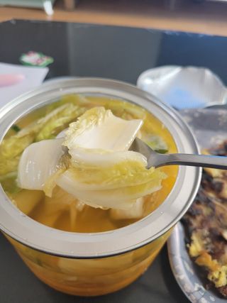 셰프애찬 단호박 백김치 1kg — 5점을 준 리뷰어가 2022년 10월 올린 사용 사진