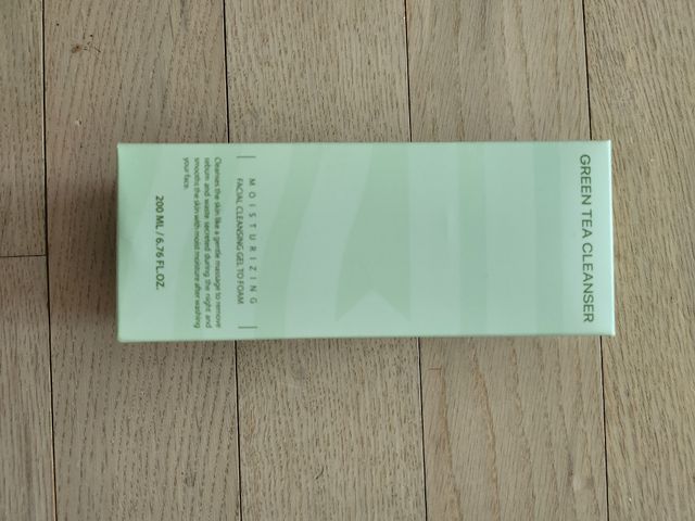 메이크업과 들뜨는 각질까지 한방에 깐달걀로! 순하기까지한 셀베이스 그린티클렌저(200ml) 리뷰 사진