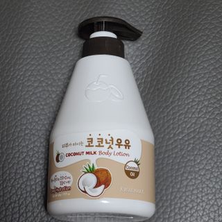 [과일나라] 피부가 마시는 코코넛우유 바디클렌저&바디로션 — 5점을 준 리뷰어가 2022년 3월 올린 사용 사진