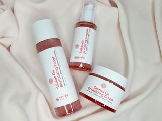 아이앤립 / EYENLIP 아이앤립 연어오일 리바이탈라이징 토너+앰플+크림 3종 세트 — 4점을 준 리뷰어가 2021년 6월 올린 사용 사진