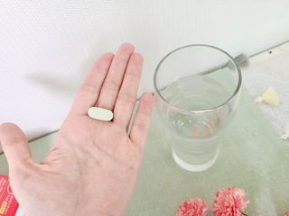 [원어데이] 미국판매 1위 멀티비타민, 하루 한 알로 최대 21가지 비타민과 미네랄을 한번에~ — 4.5점을 준 리뷰어가 2021년 10월 올린 사용 사진