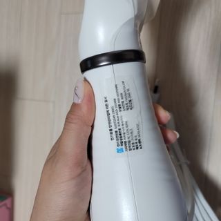 아베크 펫 강아지 고양이 애견 에어 브러쉬 드라이기 올인원 — 5점을 준 리뷰어가 2021년 7월 올린 사용 사진
