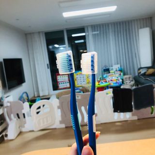 리퀴덴트 오랄케어 온가족용 리퀴덴트 더더 오랄케어 무불소 치약 + 임상시험완료 이중 미세 엠보싱 칫솔 올데이세트 — 4.5점을 준 리뷰어가 2020년 12월 올린 사용 사진