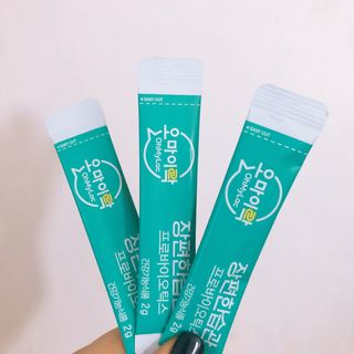 [유산균] 오마이락 장편한습관 프로바이오틱스 30P — 5점을 준 리뷰어가 2022년 12월 올린 사용 사진