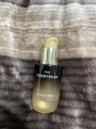 수려한 더블랙세럼 15ml — 5점을 준 리뷰어가 2022년 3월 올린 사용 사진
