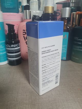 더마포레스트 모이스처라이징 아쿠아크림 / 수분크림 히알루론산 펩타이드 보습 미백 주름개선 — 4점을 준 리뷰어가 2021년 7월 올린 사용 사진