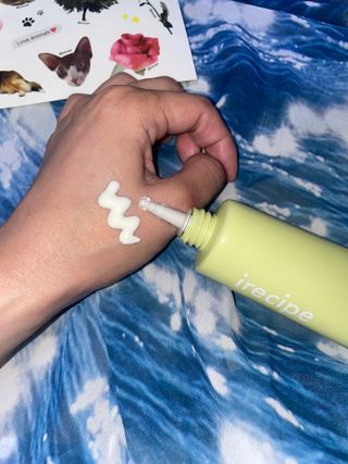 아이레시피 마일드시카 브라이트닝 업 선스크린 SPF50+ PA++++ — 3.5점을 준 리뷰어가 2023년 6월 올린 사용 사진