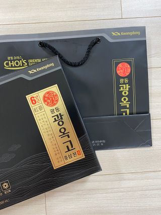 [광동제약] 광동 광옥고 홍삼 본 30포+쇼핑백 증정 — 5점을 준 리뷰어가 2021년 12월 올린 사용 사진