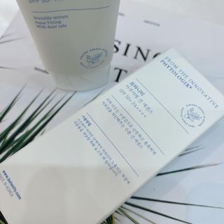 보타니티 촉촉수분자차 아쿠아핏 선 에센스 50ml + 보송톤업자차 징크 선 로션 50ml SPF50+ PA++++ (4/25) — 5점을 준 리뷰어가 2022년 5월 올린 사용 사진