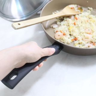 모멘토 마론 프라이팬 26cm 3종 (26cm팬/26cm웍팬/호환 스티머+돔뚜껑) — 5점을 준 리뷰어가 2022년 9월 올린 사용 사진