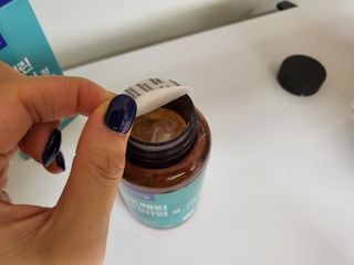 짱스마일 락토페린 프리미엄 정 1000ml x 60정 — 5점을 준 리뷰어가 2022년 12월 올린 사용 사진