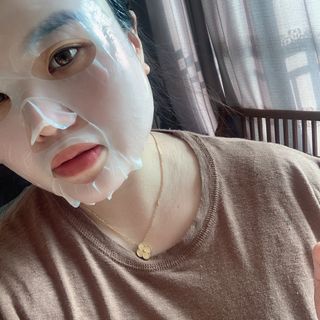 제주인디 카멜리아 블러썸 바이오셀룰로오스 마스크팩 — 4점을 준 리뷰어가 2021년 10월 올린 사용 사진