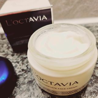 록타비아 Artisan Complete Face Cream — 5점을 준 리뷰어가 2023년 11월 올린 사용 사진