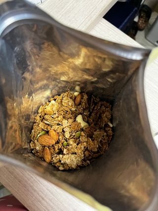 밸런스 다이어트랩 밸다랩 이씨리얼 수제 발아통밀 그래놀라 450g — 5점을 준 리뷰어가 2023년 4월 올린 사용 사진