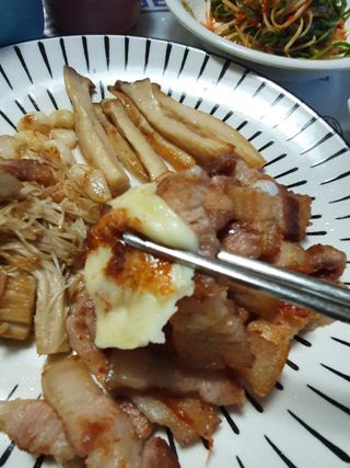 앙투어솔레 아일랜드 구워먹는 치즈 100 자연 치즈 와인안주 300g(100g x 3팩) — 5점을 준 리뷰어가 2022년 8월 올린 사용 사진
