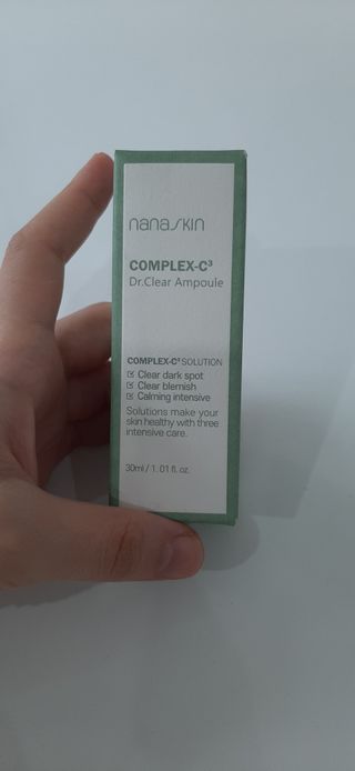 나나스킨 콤플렉스씨쓰리닥터클리어앰플 — 5점을 준 리뷰어가 2021년 8월 올린 사용 사진