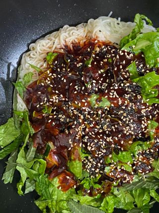 팔도비빔장 시그니처 380g 2개 — 5점을 준 리뷰어가 2022년 2월 올린 사용 사진
