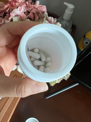 프리마인 성큼다가온 봄, 이너뷰티를 챙겨야 피부도 화사하게, 컨디션도 활기차게. 흡수율을 높인 고효율 비타민. — 5점을 준 리뷰어가 2022년 7월 올린 사용 사진