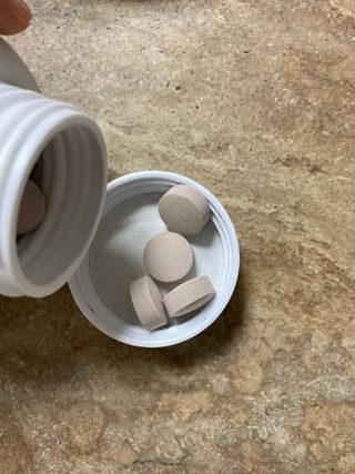 서울약사신협_우리아이쑥쑥칼슘비타민D아연_1,500mg x 120정 — 5점을 준 리뷰어가 2021년 9월 올린 사용 사진