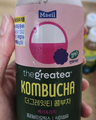 더그레잇티 콤부차 [매일유업] 더그레잇티 44kcal 콤부차 300ml *12개입 (오리지널 6개+베리리치 6개) — 5점을 준 리뷰어가 2023년 8월 올린 사용 사진