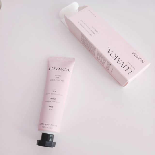 러브모아 향수 고체향수 승무원 고체향수 바르는 향수 니치향수 도손 우드세이지 앤 씨솔트 리뷰 사진