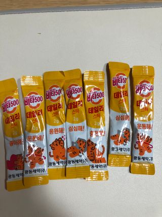 광동생활건강 [광동] 비타 500 데일리 스틱 VB, VC를 함유한 멀티비타민 30포+30포 — 5점을 준 리뷰어가 2022년 6월 올린 사용 사진