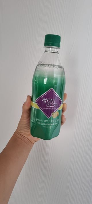 몽베스트 Montbest with Sparkling water Lemon OR Lime 20병(랜덤) — 5점을 준 리뷰어가 2021년 11월 올린 사용 사진
