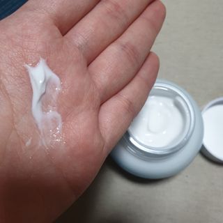 [리즐리] 블루어스 트리플 멀티 카밍 파워풀 크림 150g — 5점을 준 리뷰어가 2021년 9월 올린 사용 사진
