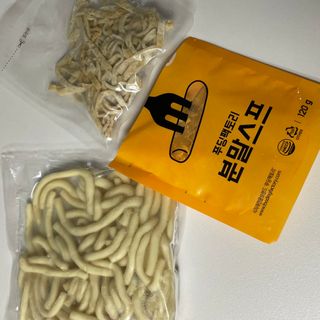 [푸딩팩토리] 로제누들떡볶이 500g / 까르보나라크림누들떡볶이 500g — 5점을 준 리뷰어가 2022년 8월 올린 사용 사진