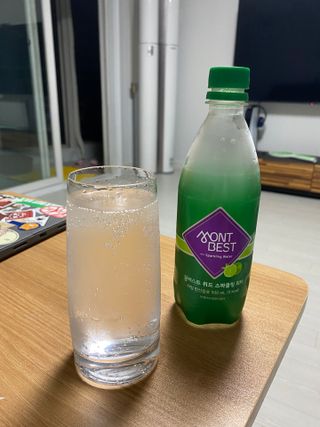 몽베스트 Montbest with Sparkling water Lime20병 — 5점을 준 리뷰어가 2022년 7월 올린 사용 사진